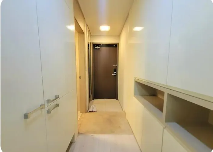 2 Bed Cozy House In Gangnam *